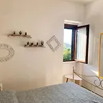 Apartment Lomi *