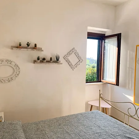 Apartman Lomi *